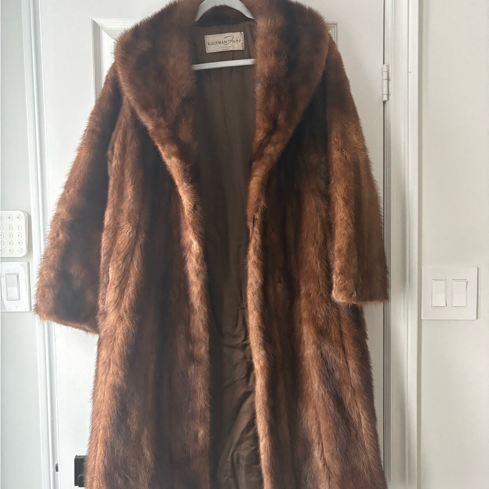 STUNNING Real Mink Fur Coat (Vintage)